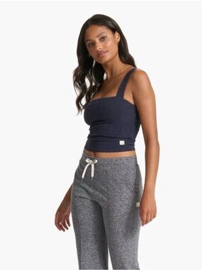 Vuori Elevation Midnight Navy Square-Neck Crop tank with built in bra VW1080